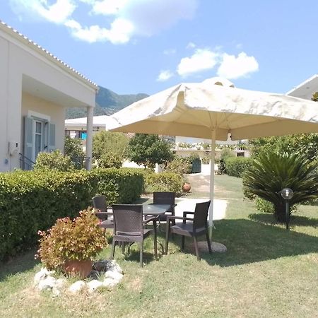 Manolia Apartments Ipsos Luaran gambar
