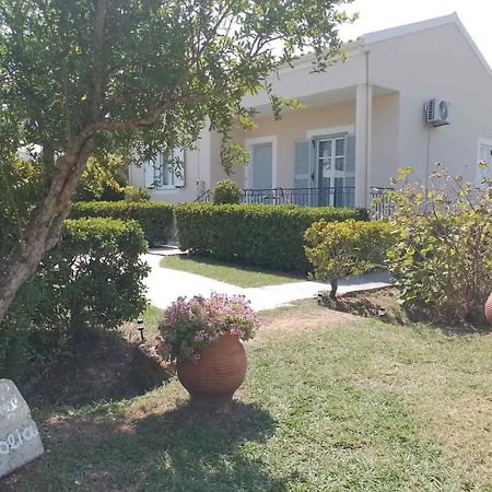 Manolia Apartments Ipsos Luaran gambar