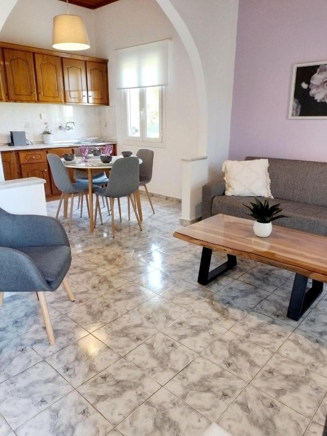 Manolia Apartments Ipsos Luaran gambar