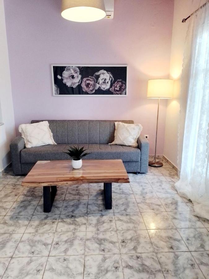 Manolia Apartments Ipsos Luaran gambar