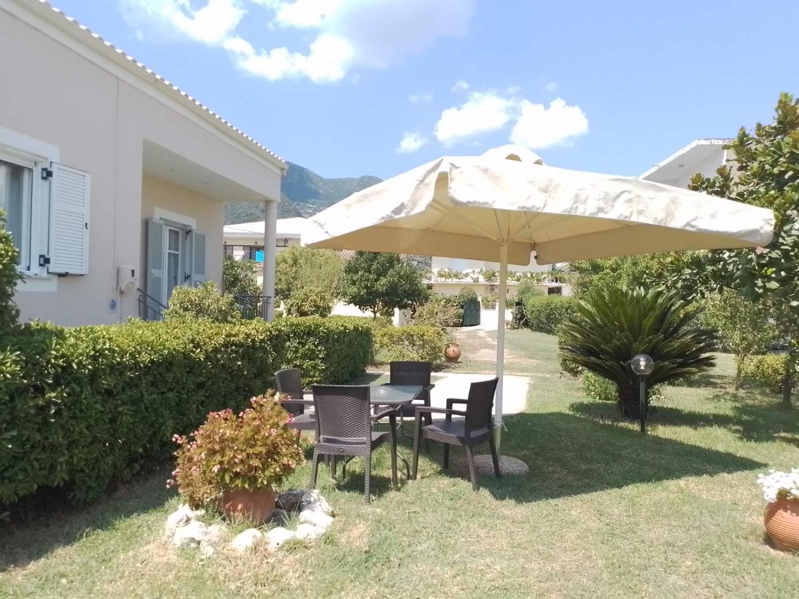 Manolia Apartments Ipsos Luaran gambar