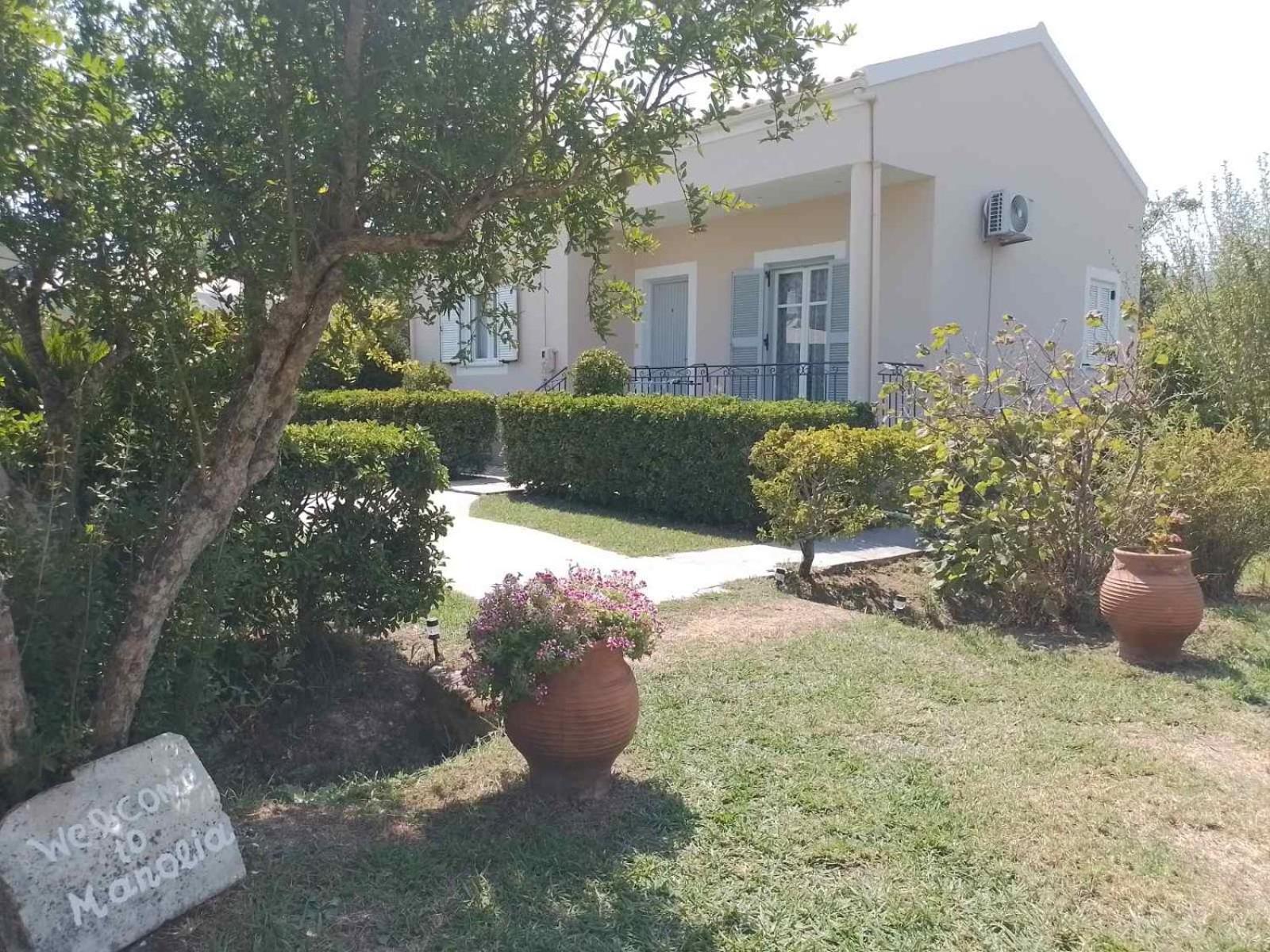 Manolia Apartments Ipsos Luaran gambar